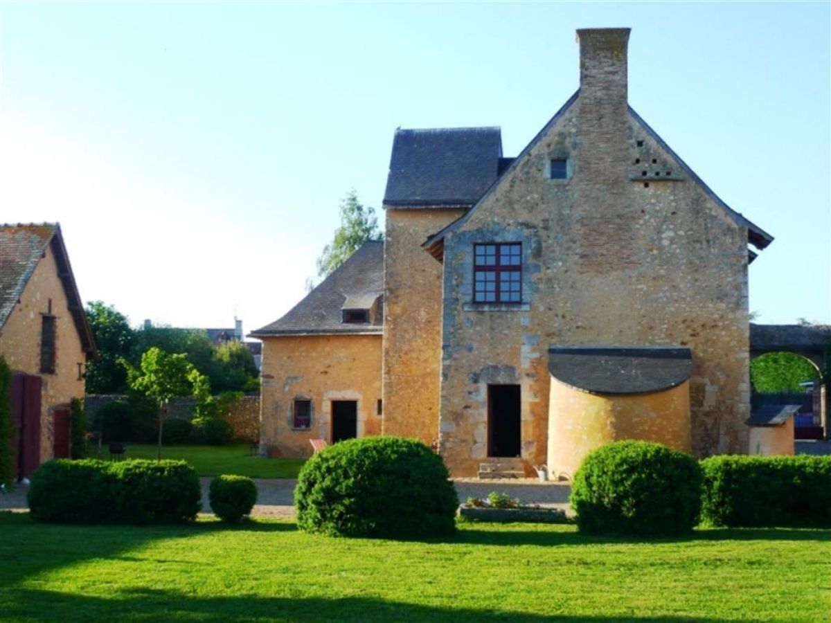 manoir a renover perche