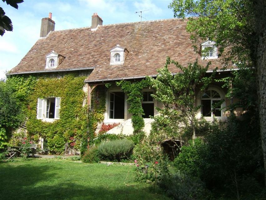 immobilier Sarthe (72):Gîte de charme région de Sablé sur Sarthe - Solesmes - Parcé ...