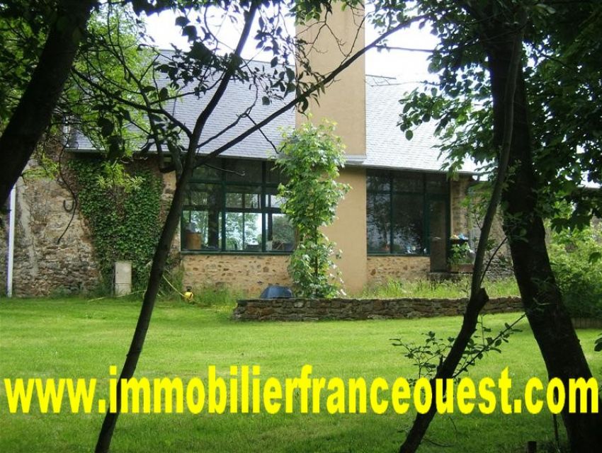 immobilier Sarthe (72):Propriété rurale, 10 minutes axe Laval/Le Mans