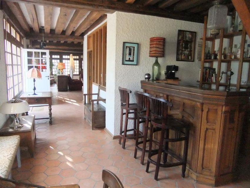 immobilier Sarthe (72):5. Dégagement, colombage/cuisine