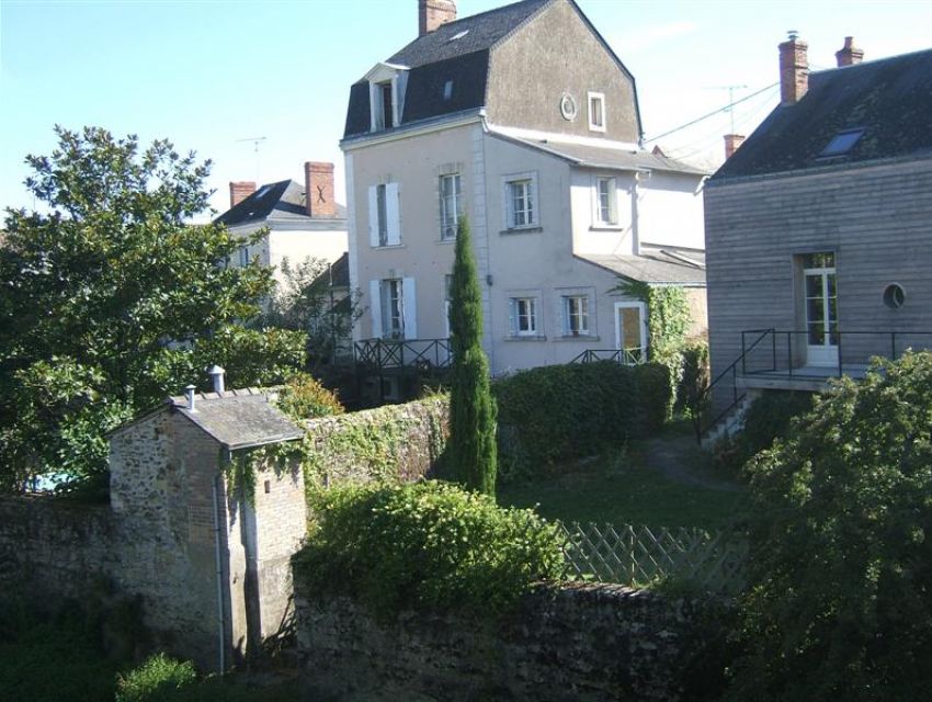 maison de ville - Sablé sur Sarthe - proximité eglise Notre-Dame