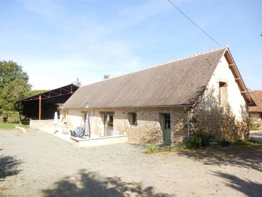 propriété 15 minutes centre le Mans avec maison d'hôtes