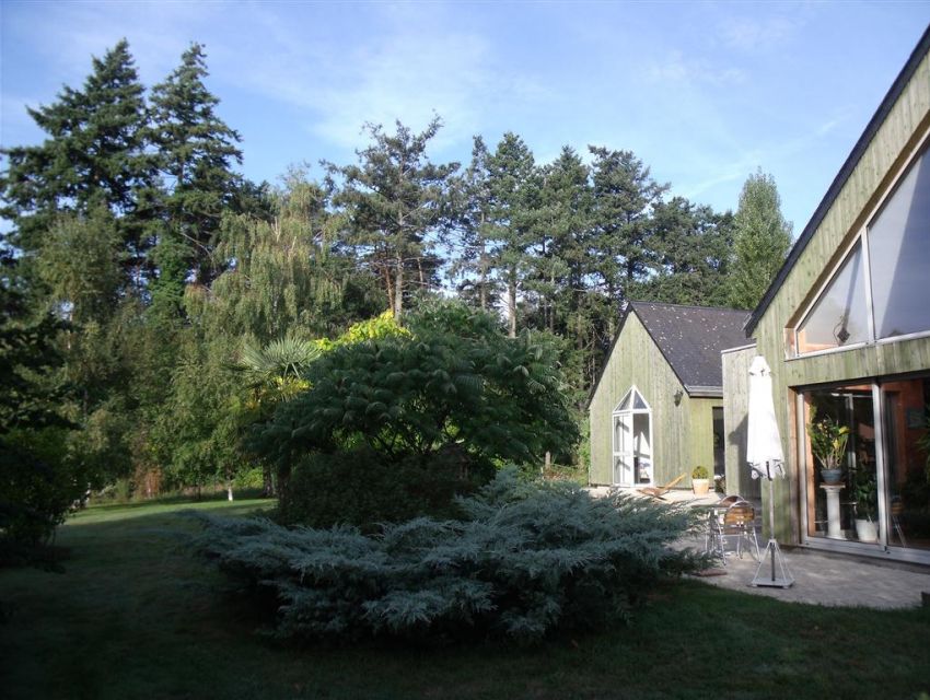 maison d'architecte contemporaine axe Sablé sur Sarthe - Le Mans - bardage bois