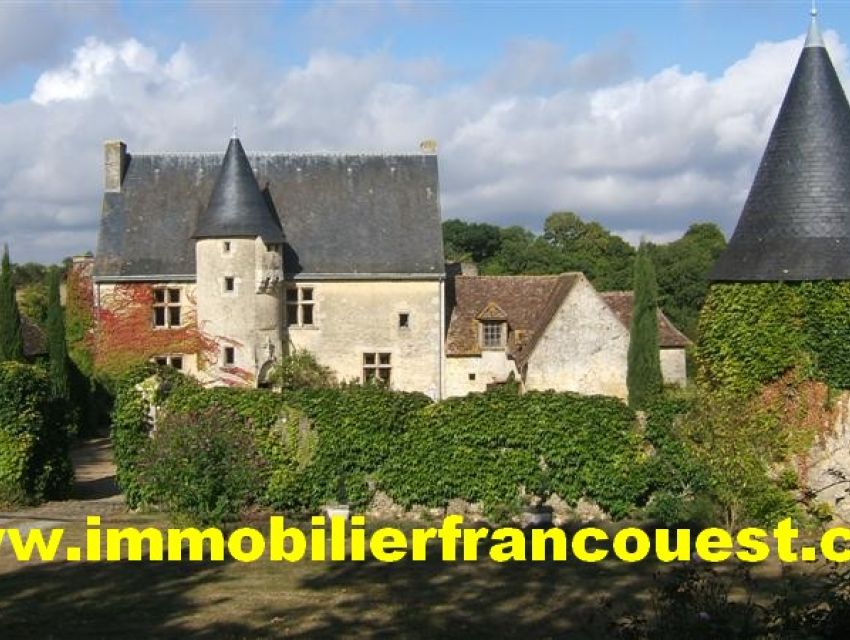 immobilier Sarthe (72):Authentique Manoir du XVème siècle - A 25 kms du Mans