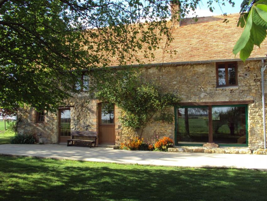 Longère restaurée 15 minutes Sablé / Sarthe Secteur Parcé / Sarthe 72300 et 72430 NOYEN SUR SARTHE 