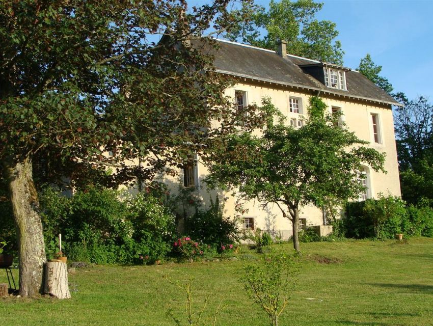 propriété familiale à Malicorne sur Sarthe dominant la rivière Sarthe