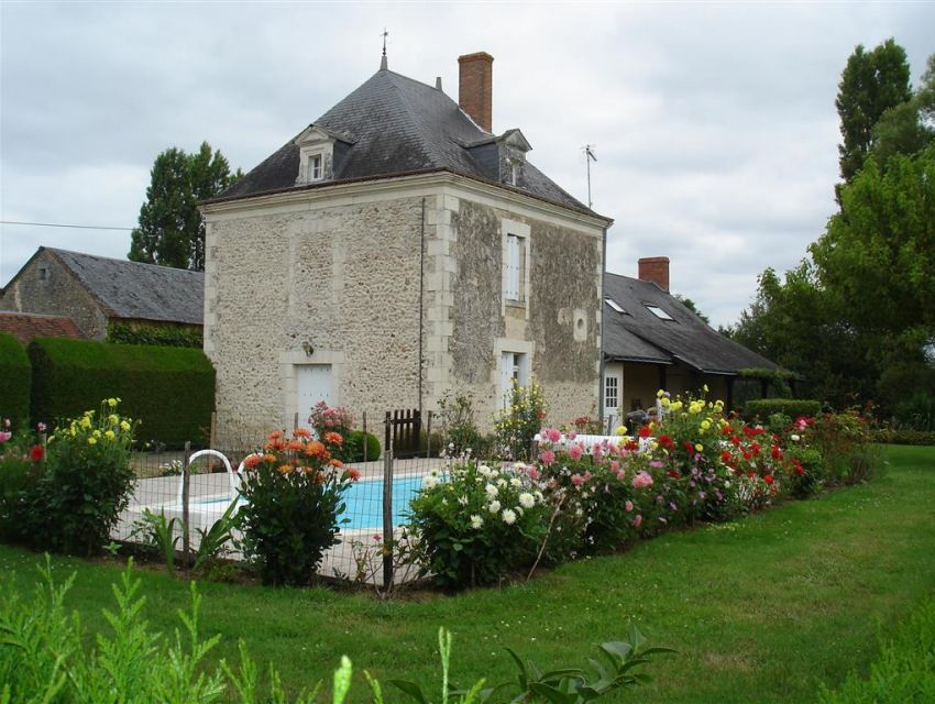 Maison de caractère -Jardin avec piscine - Pays de la Loire - Anjou - Région la Flèche  