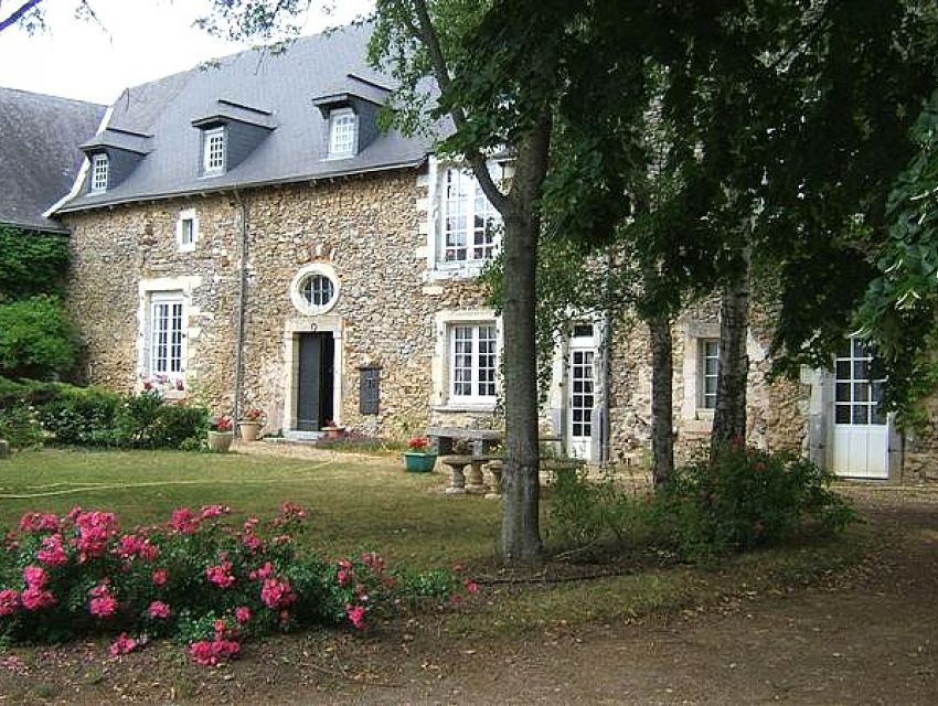 presbytere-prieure-a-restaurer-auvers-le-hamon-région-sable