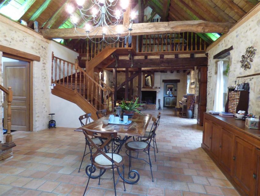 Immobilier Sarthe (72) - Immobilier Pays de Loire - Propriété - corps de ferme - 15 min. Le Mans (TGV Paris 55 min.)