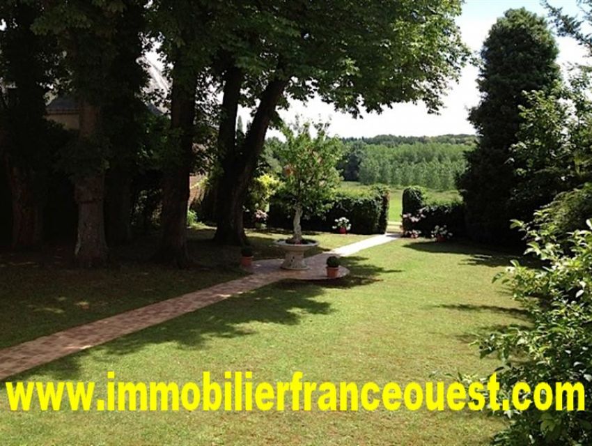 immobilier Sarthe (72)  Propriété de caractère  25 min. Le Mans (72) Région Ecommoy