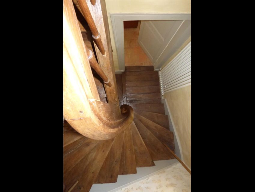 volee d'escalier en bois massif